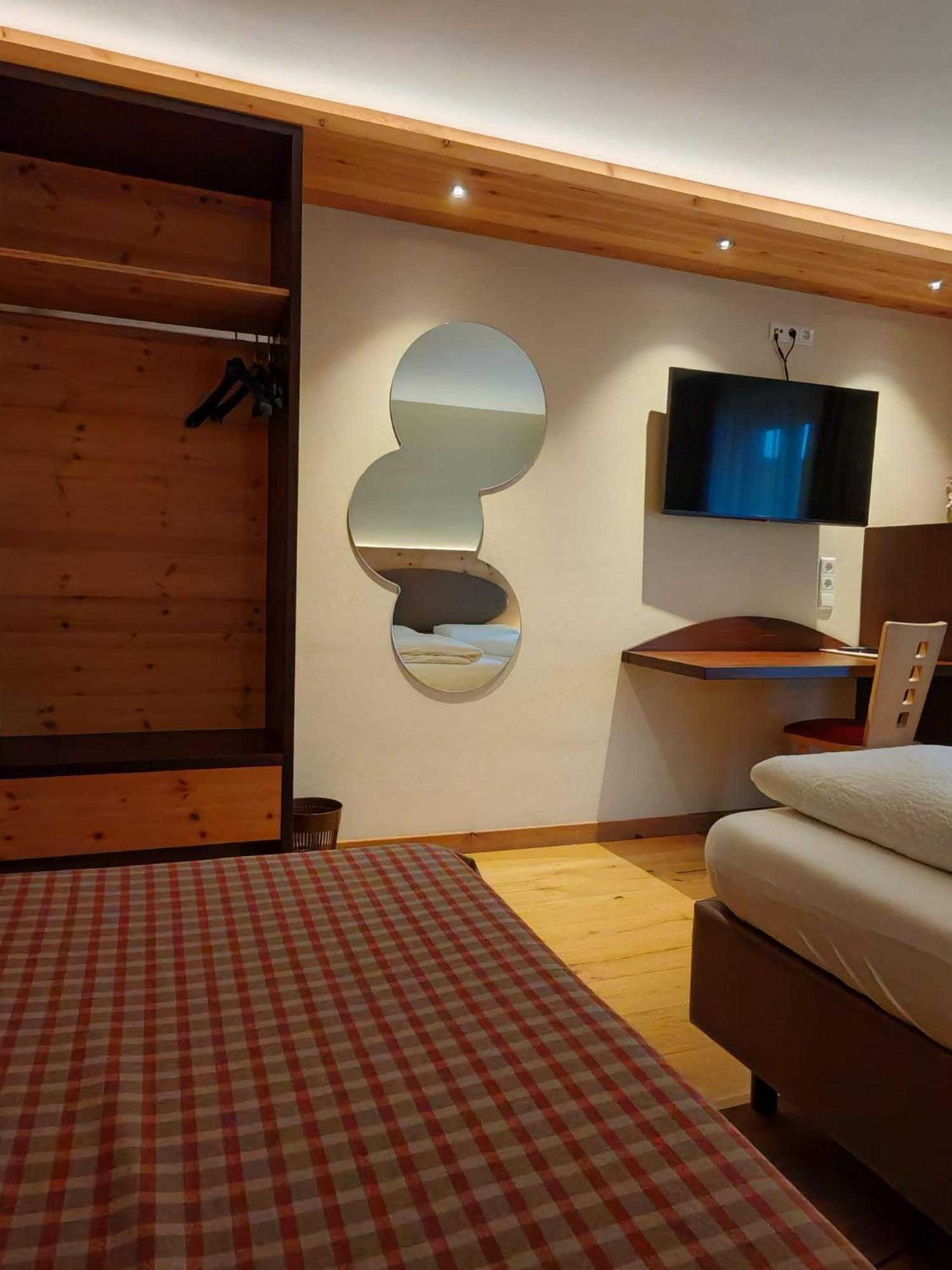 Hotel Alpenblick Sarentino Extérieur photo