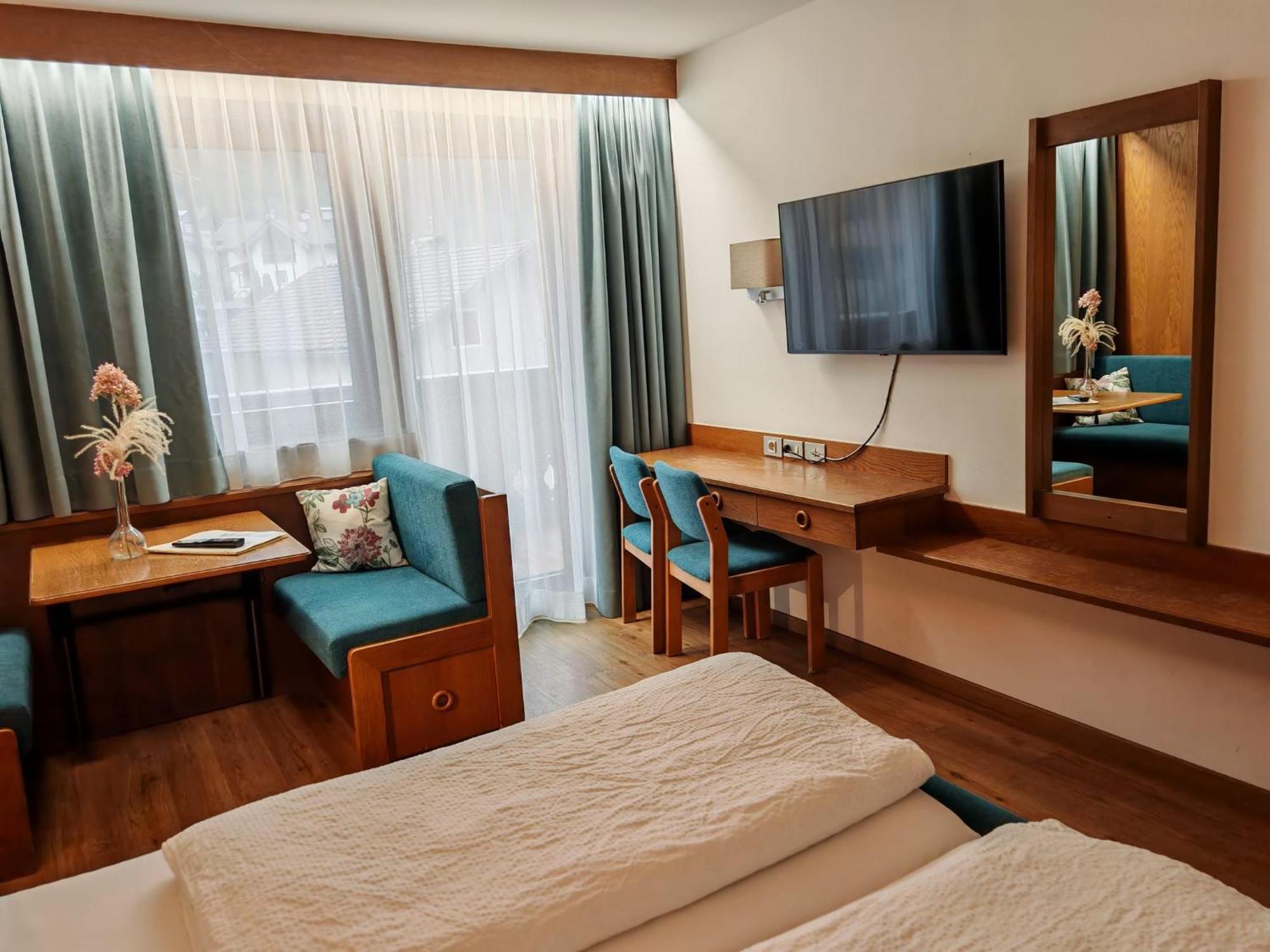 Hotel Alpenblick Sarentino Extérieur photo