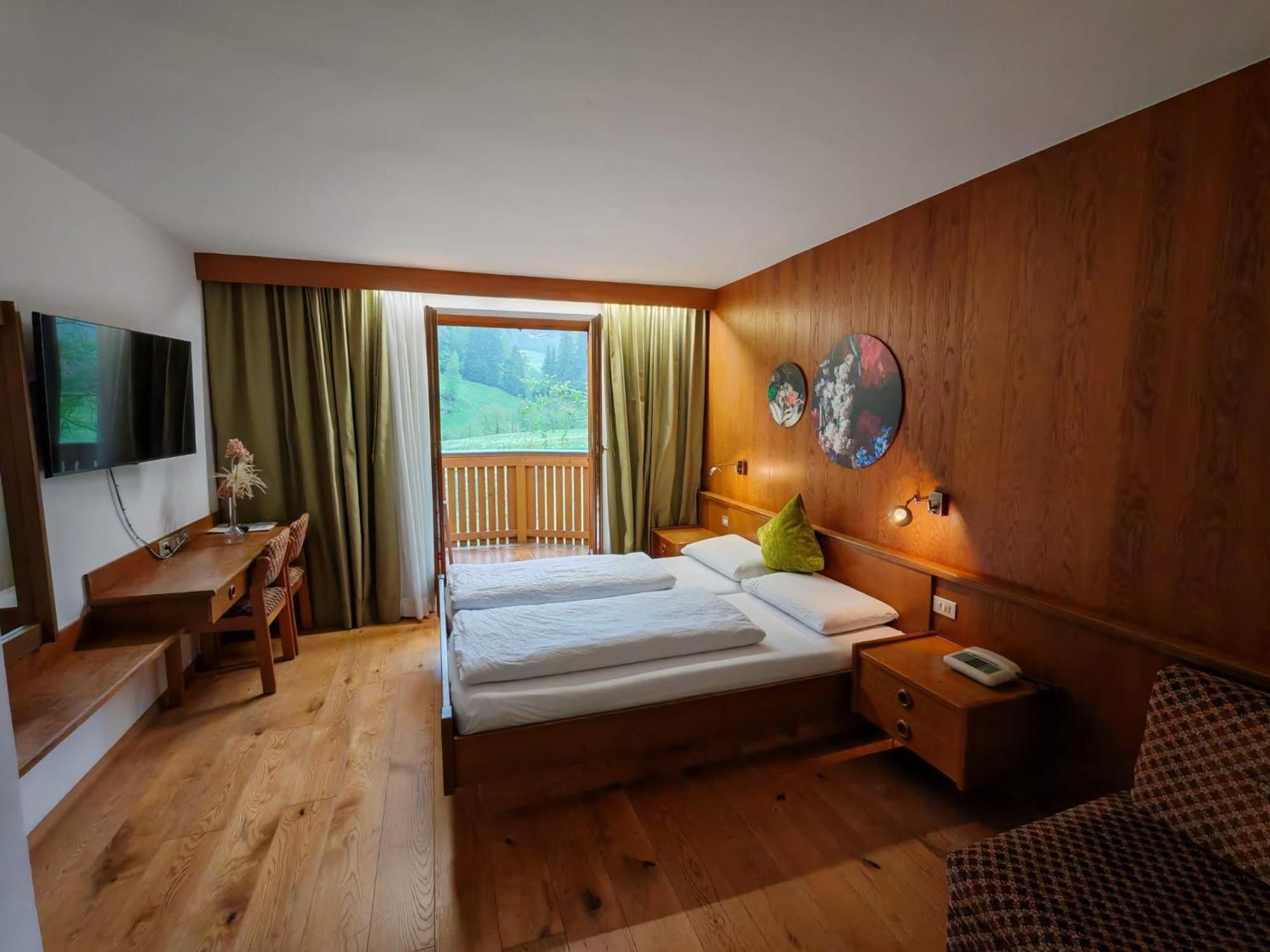 Hotel Alpenblick Sarentino Extérieur photo